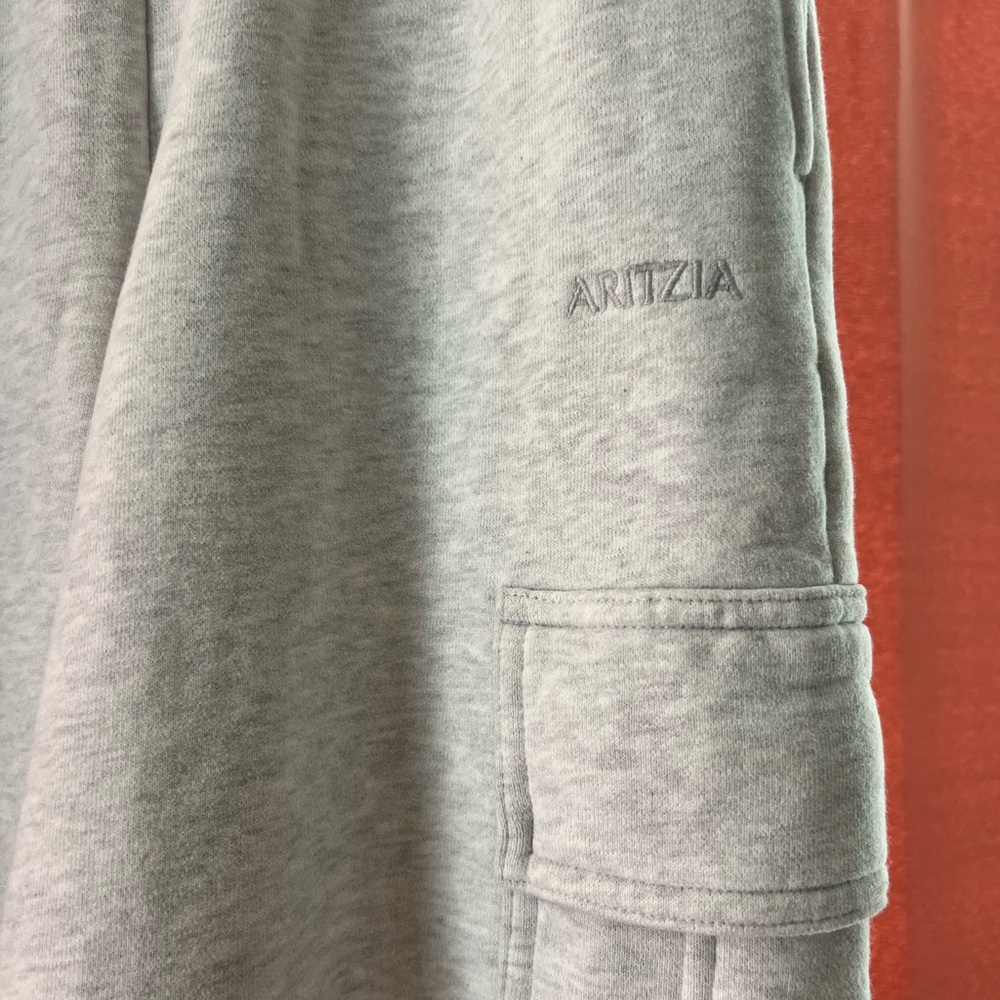 Aritzia Light Gray Sweatfleece Cozy Fleece